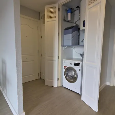 Large Modern With Terrace & Heated Pool Daire *